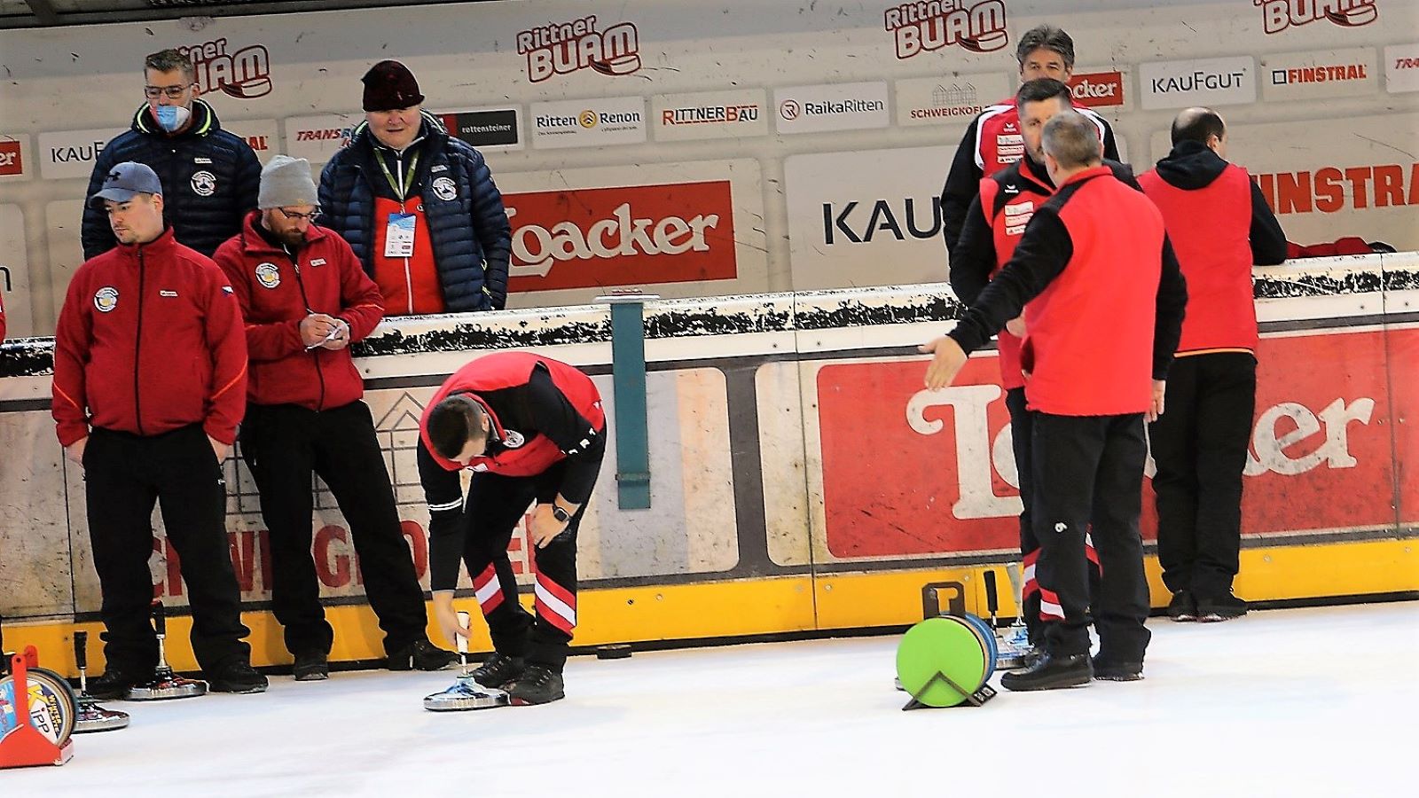 Herrenteam trotz Missgeschick gut gestartet