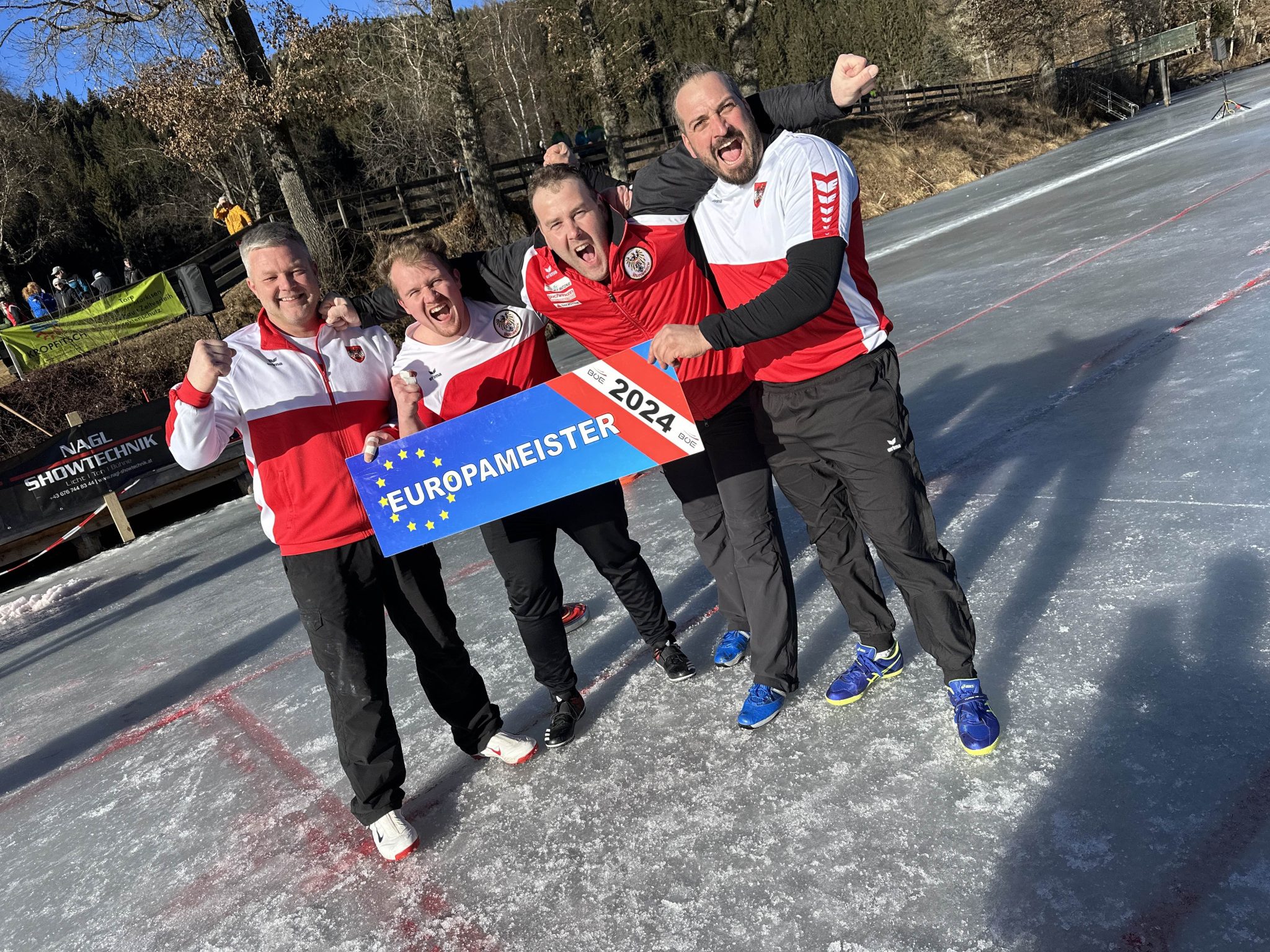 Zweimal Gold in den Teambewerben für Österreich