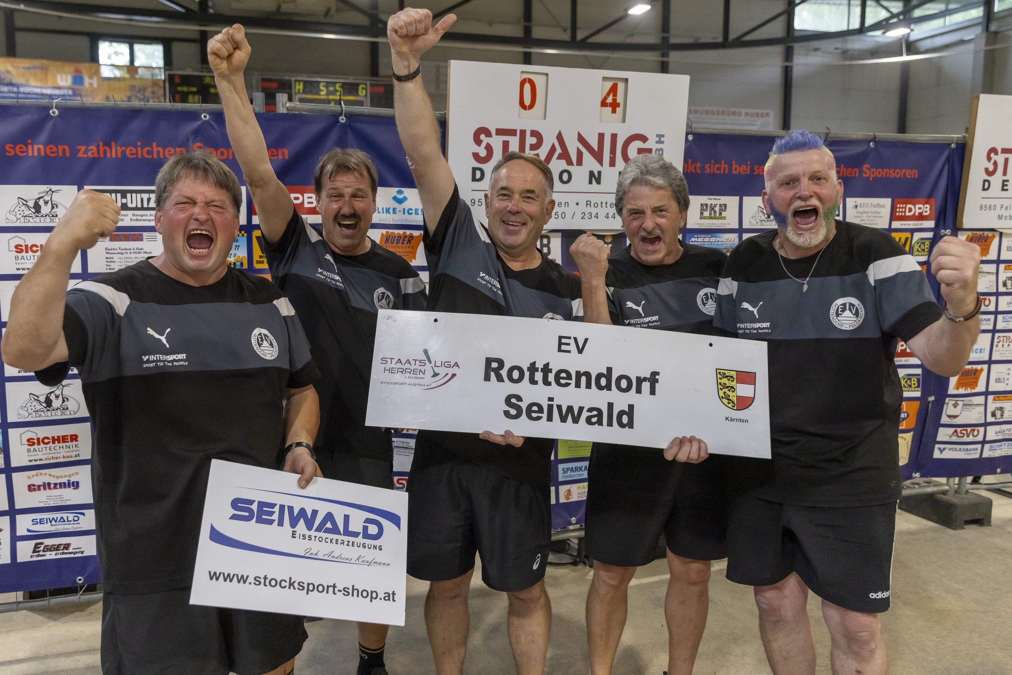 Straßwalchen, Rottendorf und Wang im Halbfinale