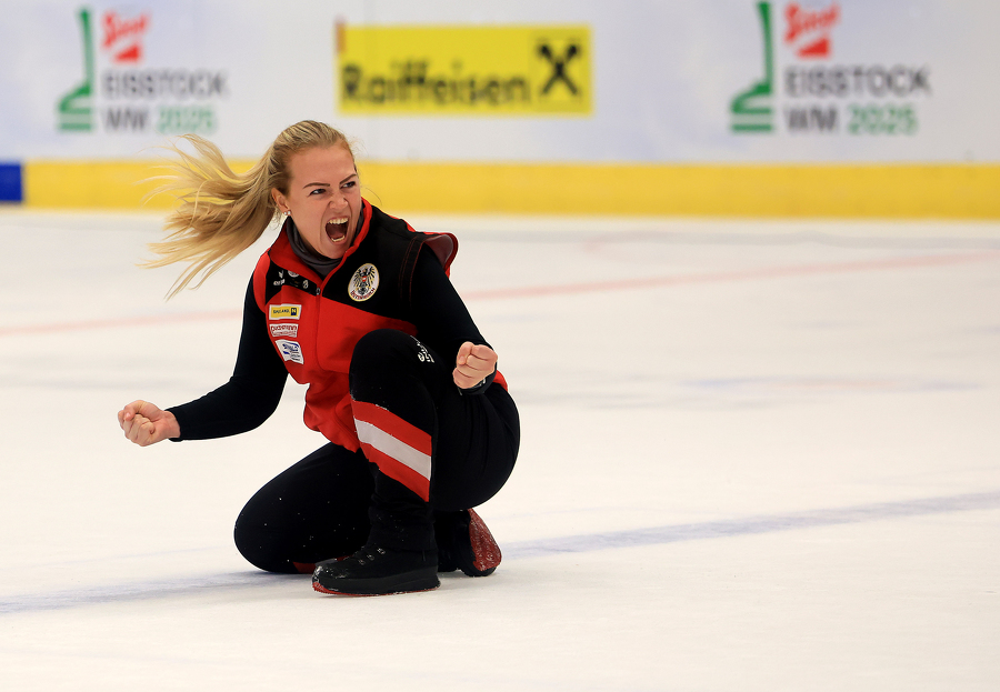 Damenteam gewinnt Silber bei der Heim Weltmeisterschaft